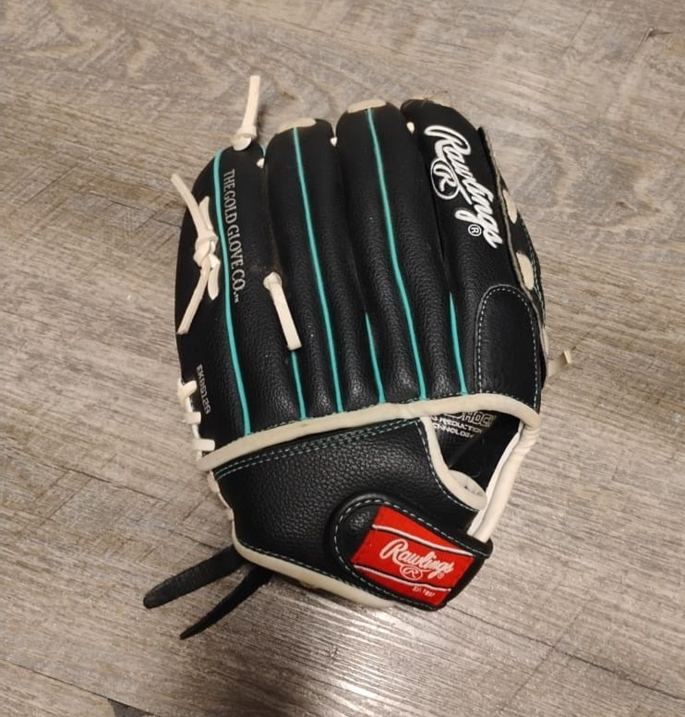 Rawlings WFP115MT Black & Teal Fastpitch Softball Glove size 11.5 inch LHT